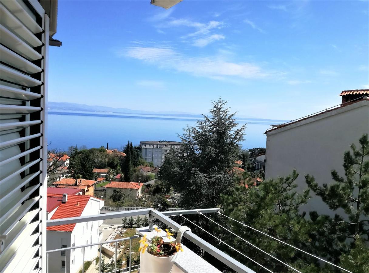 Leona Apartman Lovran Kültér fotó