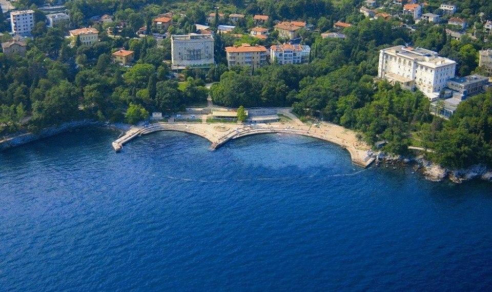 Leona Apartman Lovran Kültér fotó